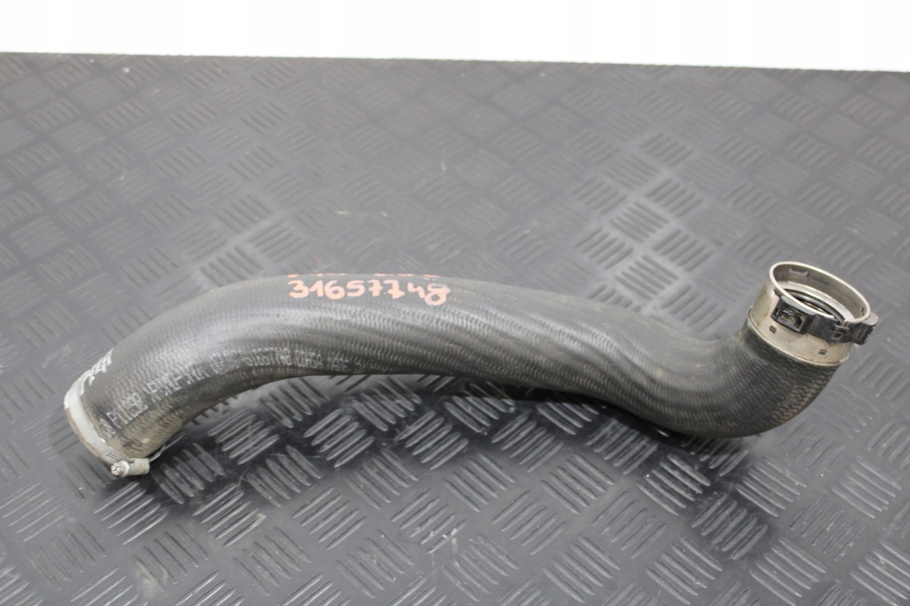 Купить Пабтрубок  шланг интеркулер 31657748 volvo v40 ii 2 cross country