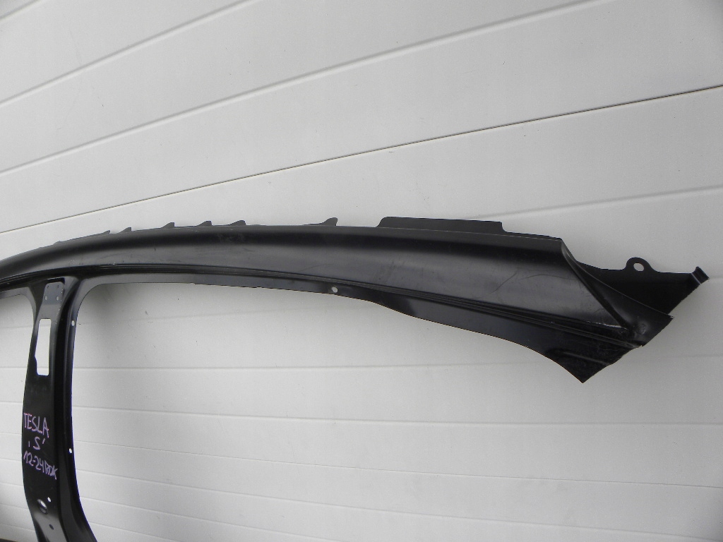 Tesla model s поріг ліва сторона 12-2024 rok Недорого