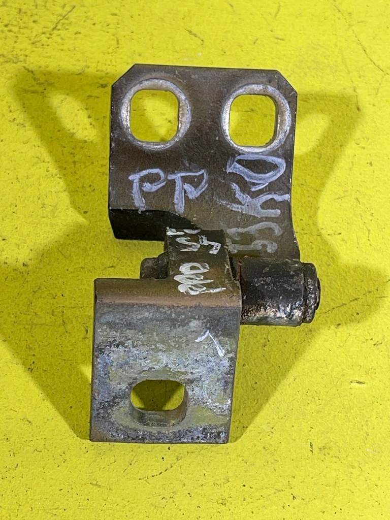 фото №2, Alfa romeo giulietta - петлі двері - правий перед dół