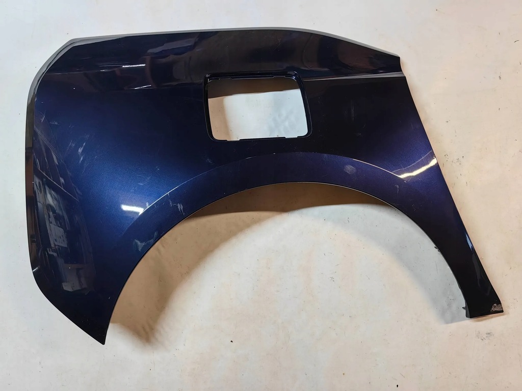 фото №1, Bmw i3 - крила правий задня polecam