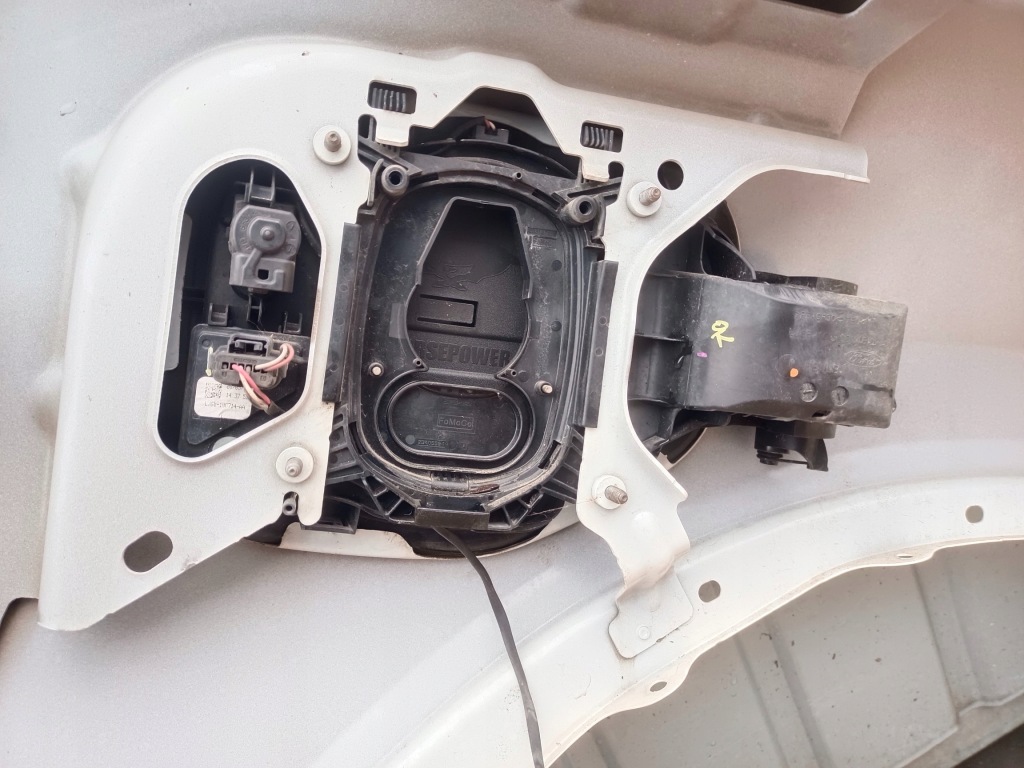 фото №13, Ford mustang mach-e 20- крыло левый перед крышка az usa