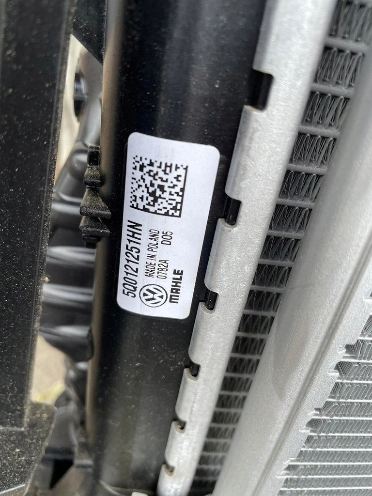 фото №8, Vw t7 pas передний радиатор комплект 5wa121203t