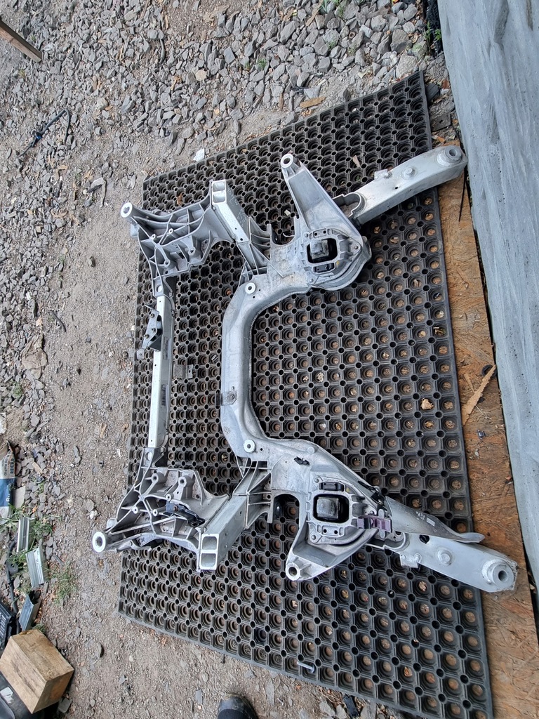 фото №7, Bmw 6 f06 f12 f13 подрамник подрамник перед 4.4 бензин 6799321 x-drive 4x4