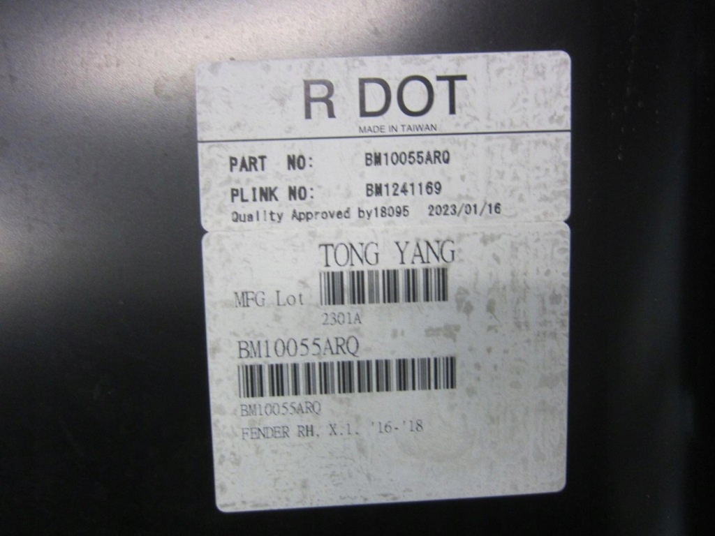 Bmw x1 f48 крыло  правый  перед передний 668 schwarz 2 чёрный 41007427300 Недорого