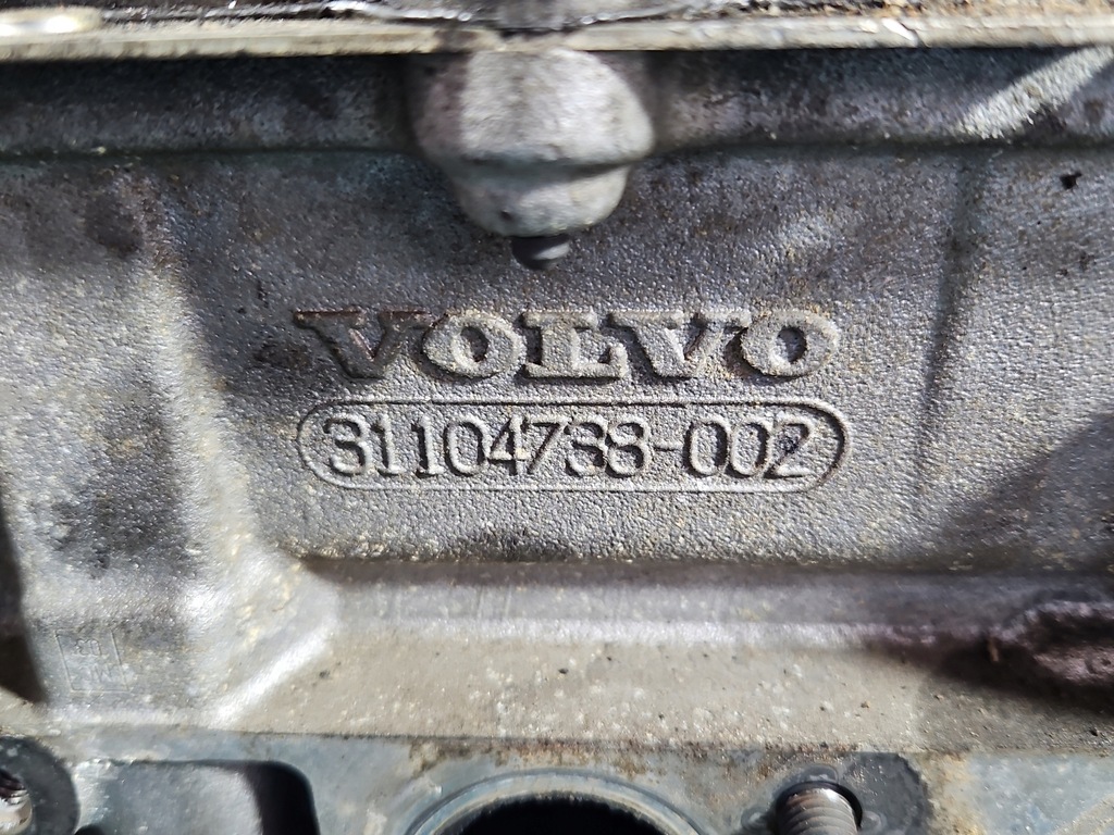 фото №13, Головка volvo s60 i 31104738-002 d5244t 2.4 d5 163km