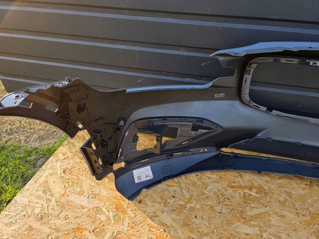 фото №13, Volvo s60 iii v60 ii cross country бампер перед передний новый 31690589