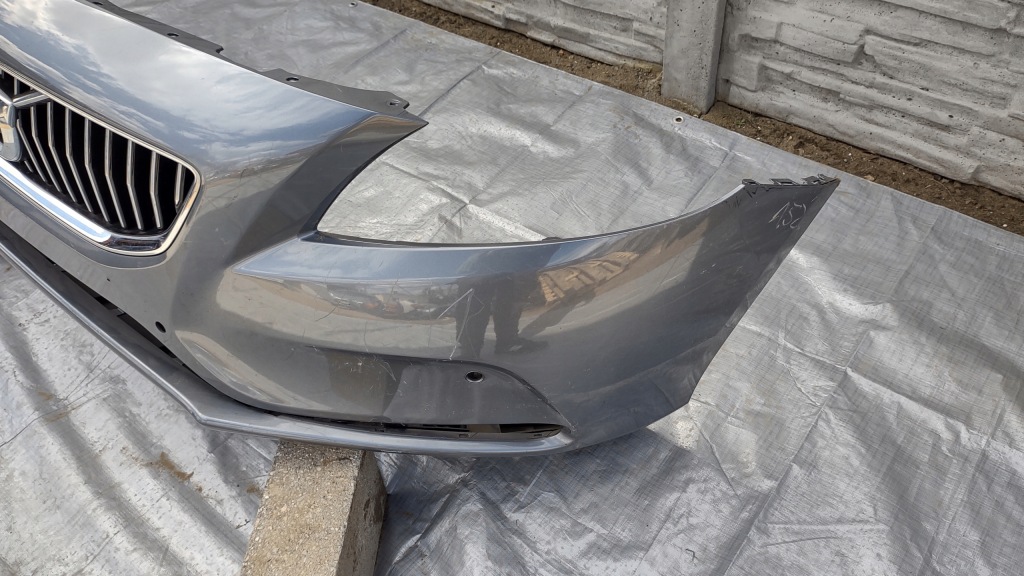 Бампер volvo v40 ii перед передний pdc радар 12-20 Оригинал