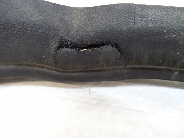 фото №7, Peugeot 108 citroen c1 ii toyota aygo ii левая прокладка дверь передних