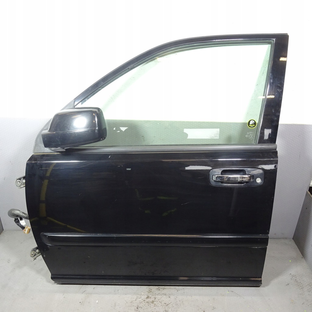 фото №1, Nissan x-trail t30 дверь перед левая kh3