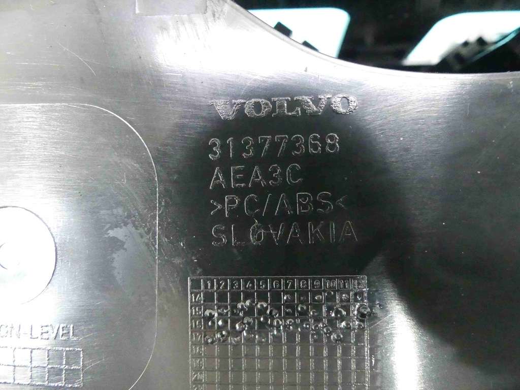 фото №8, Бардачок тунель cup тримач кронштейн volvo s90 ii 16-