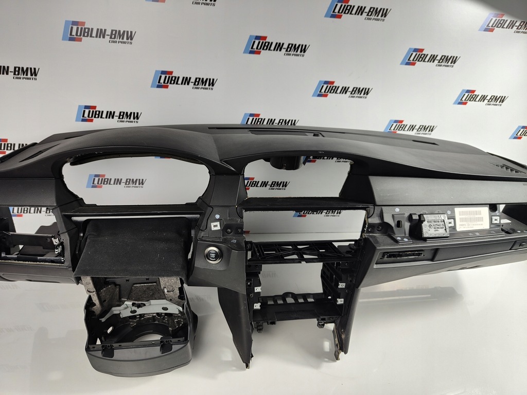 фото №10, Bmw e60 e61 приборная панель приборная консоль запуск стоп + cup holdery