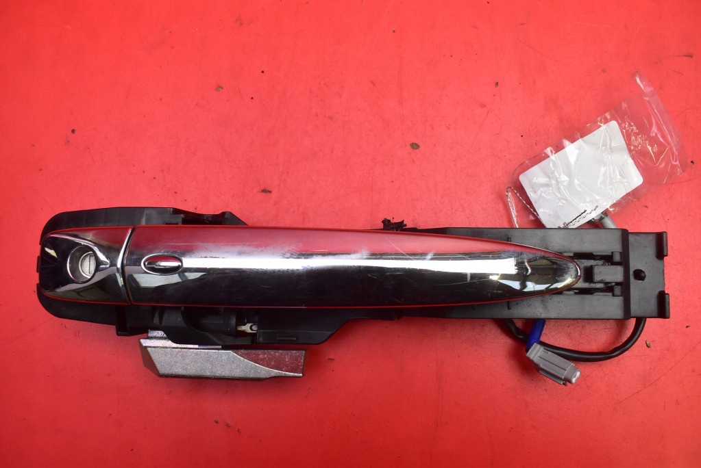 фото №1, Ручка левая перед передняя хром eu nissan leaf 1 i ze0 lift 10-17