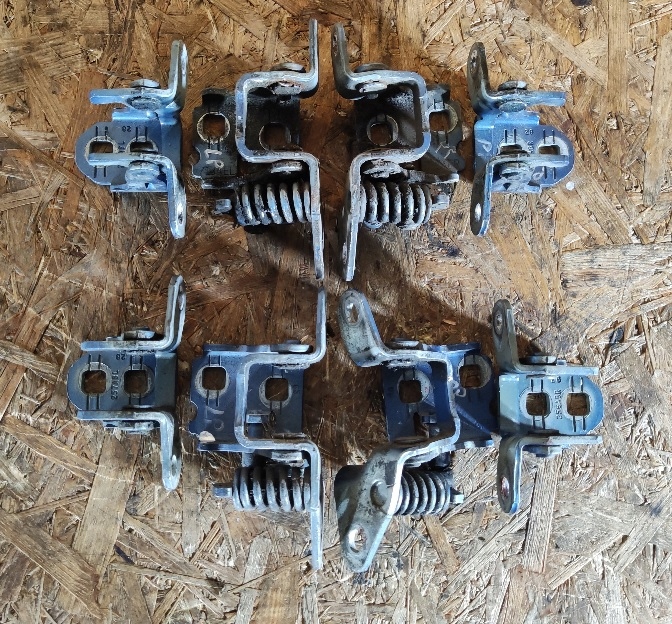 фото №1, Петли дверь правый перед dodge caliber niebieskie