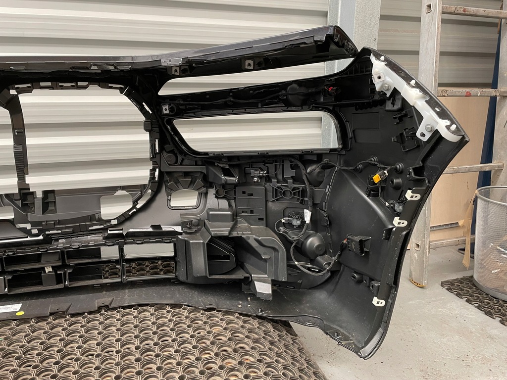 фото №9, Bmw 7 g70 бампер перед 416 4pdc