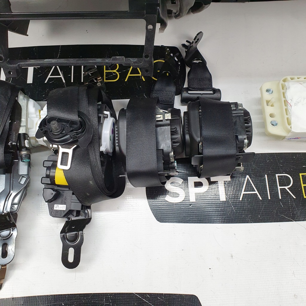 фото №11, T-cross приборная панель консоль подушки безопасности ремни подушка безопасности