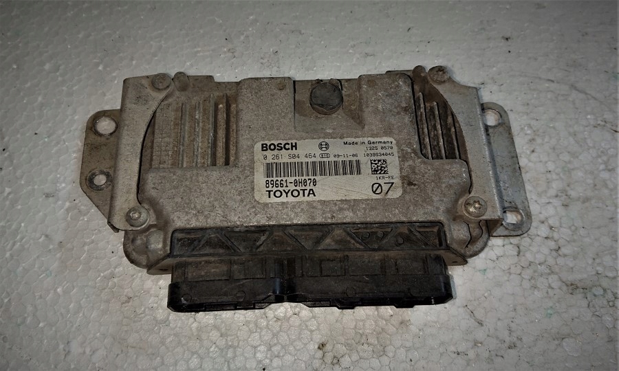 фото №1, Бортовой компьютер двигателя toyota 89661-0h070