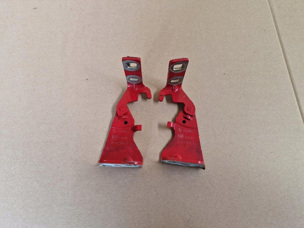 фото №1, Петли капот trafic ii vivaro 1.9dci