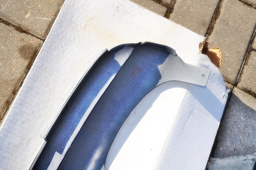 фото №12, Vw golf v 6 kombi jetta спойлер бампера задняя 1km071611 новый оригинал