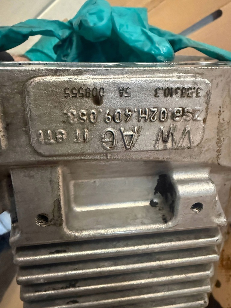 Коробка передач приладова volkswagen transporter - caravelle t5 2.5d 02h409053c Зі Шроту