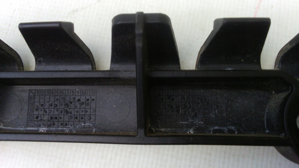 Купити Skoda fabia ii 2 напрямна p+l кронштейн бампера задня