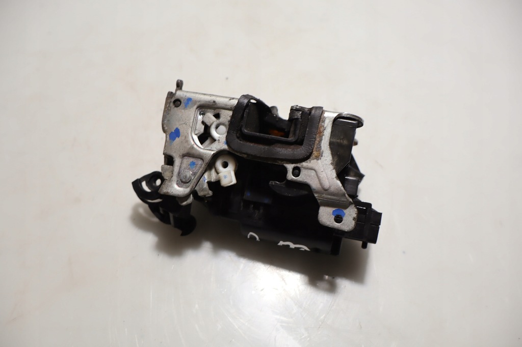 фото №3, Замок правый задняя дверь dacia lodgy