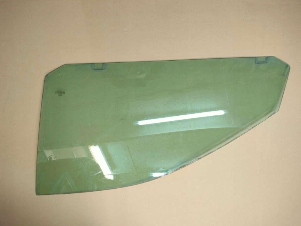 Купити Audi a4 b5 скло лівий перед передня 1997