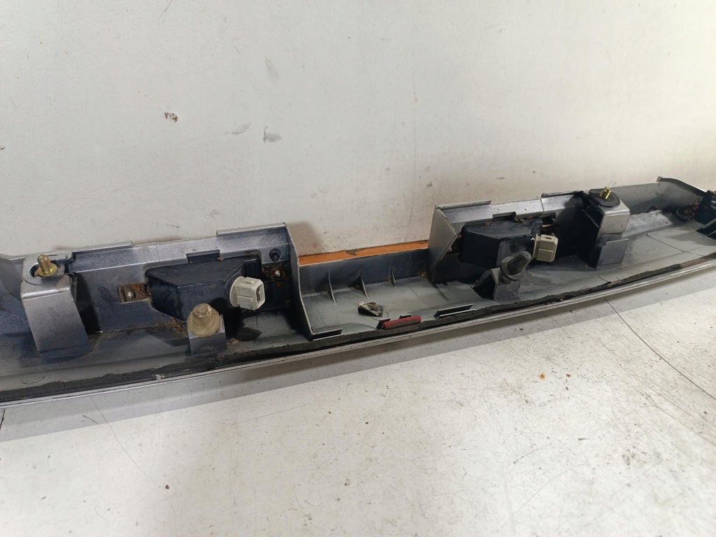 фото №6, Накладка крышки багажника a5q mitsubishi space star