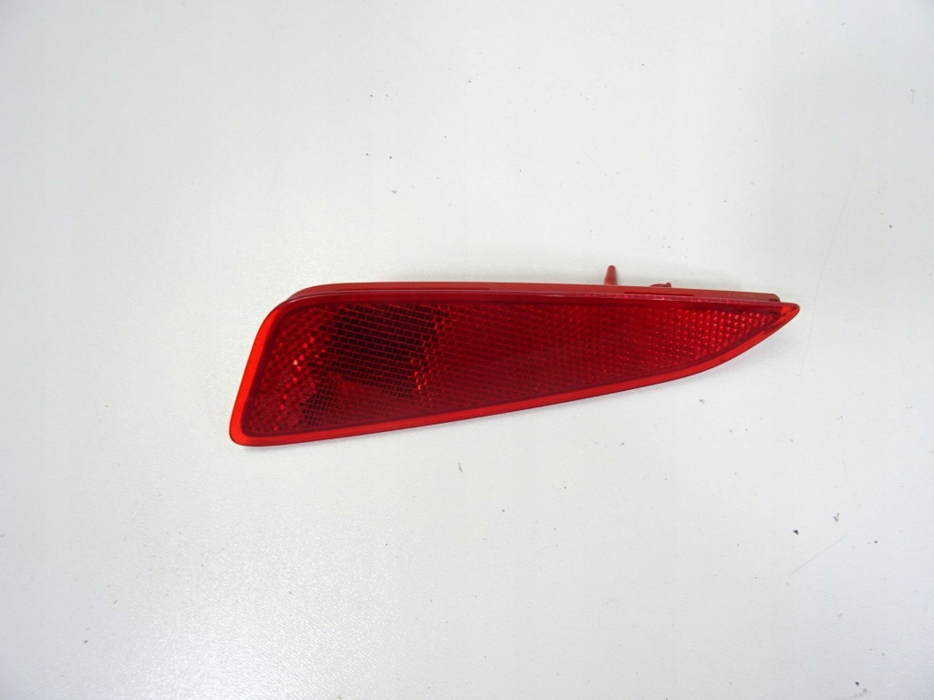 Купить Toyota ch-r 81910-f41010 отражатель бампер правый  задняя 2016-2023