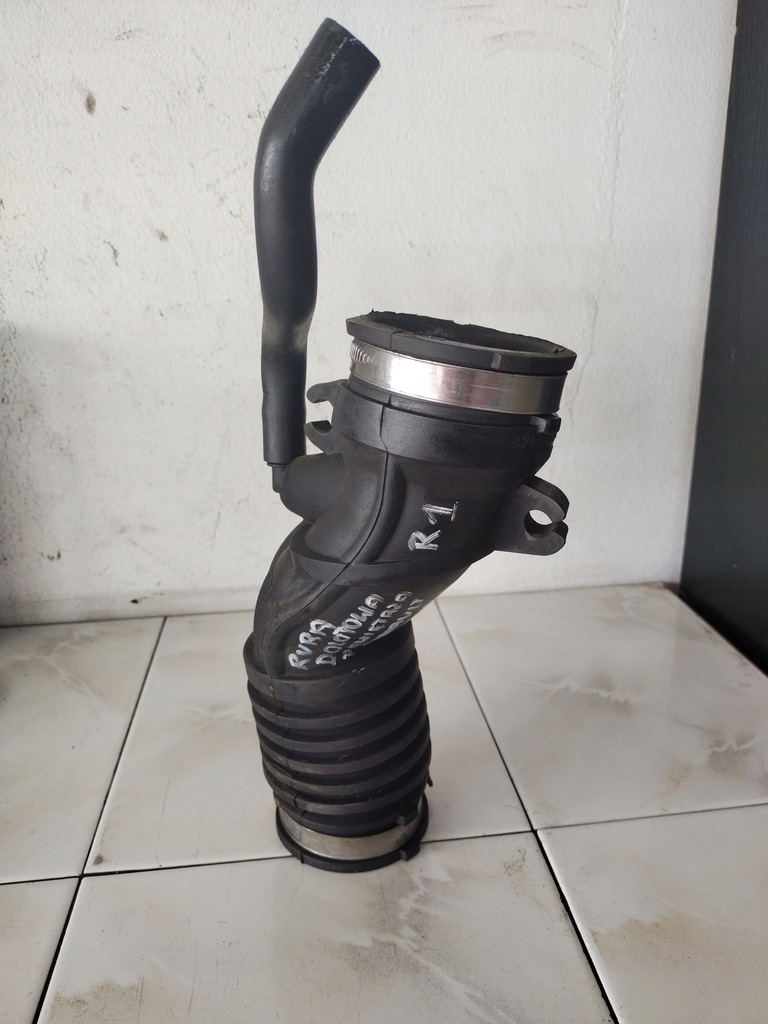 фото №1, Труба шланг воздуха renault clio iii 8200424266