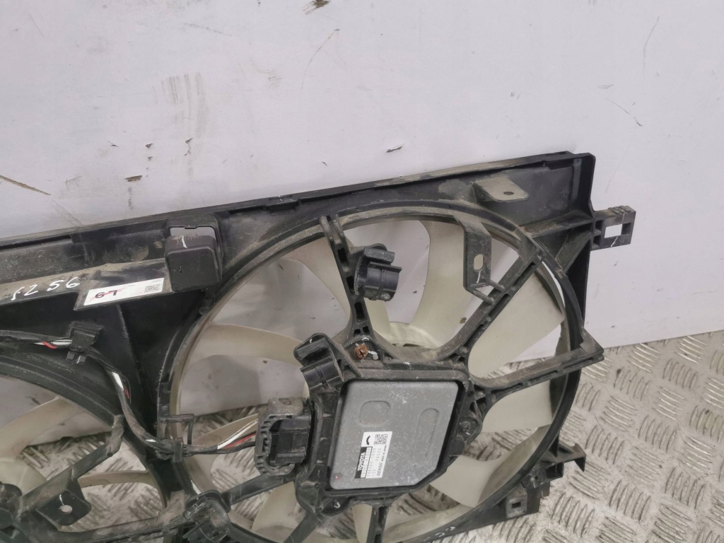 Lexus ux 2020 электрический вентилятор радиатора Киев