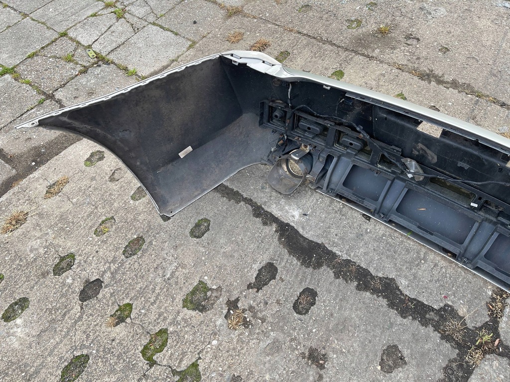 фото №7, Lancia thema 300c ii бампер задня 11- kompletny