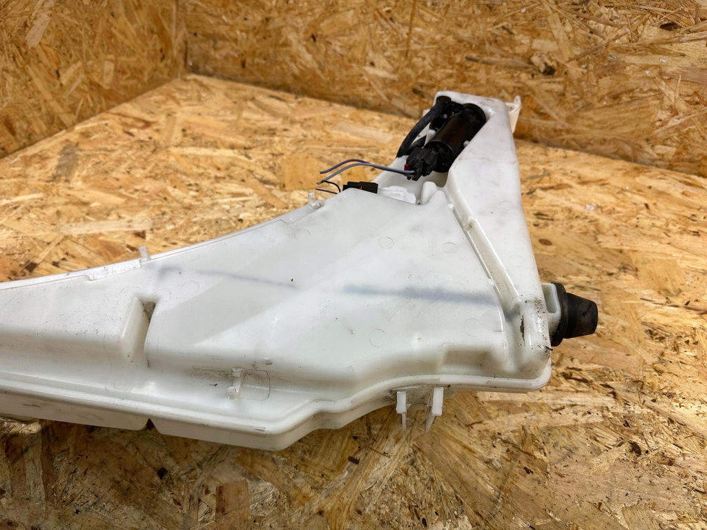 фото №6, Бак омивача помпа land rover v hy3217b613ac