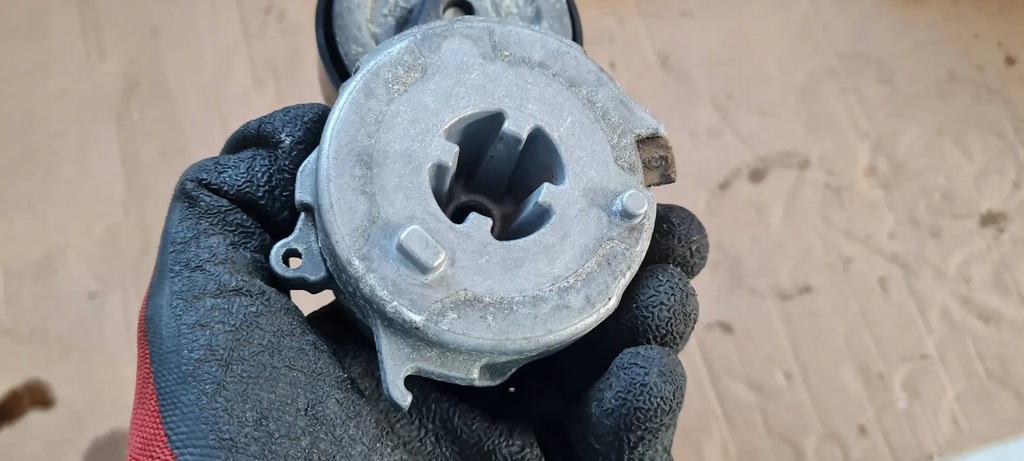 фото №9, A6 c7 4g lift натяжитель ремень pk 3.0 tfsi 06e903133af a7 4g s4 b8 s5