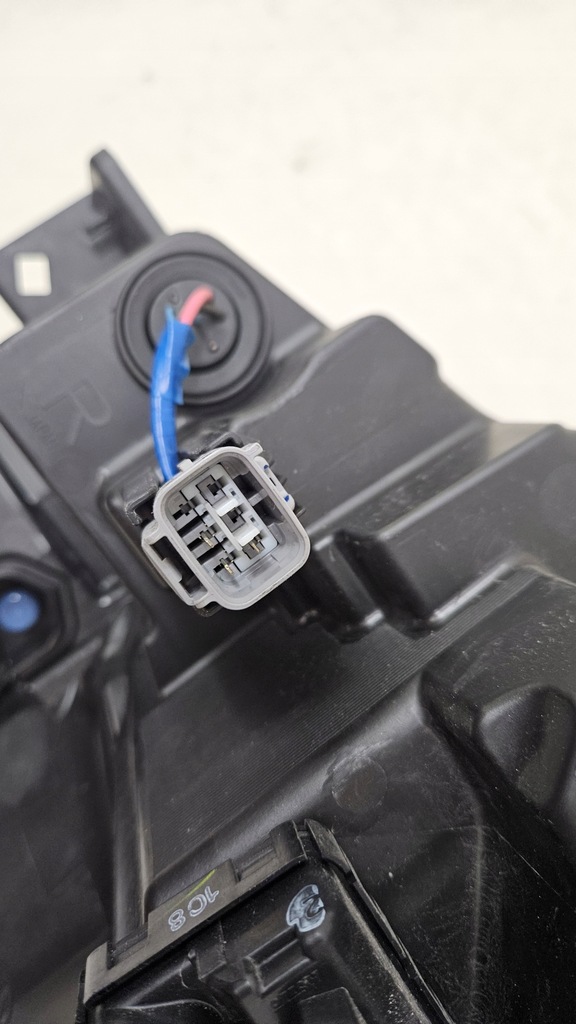 фото №11, Лампа перед передняя правая mitsubishi eclipse cross lift 100-67143