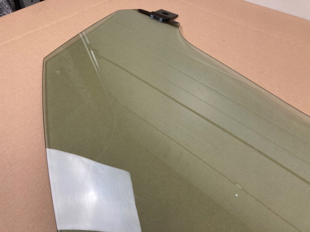 фото №10, Скло права передня tesla model x