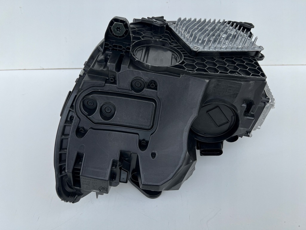 фото №12, Mercedes w206 2021-2024 лампа правая digital light