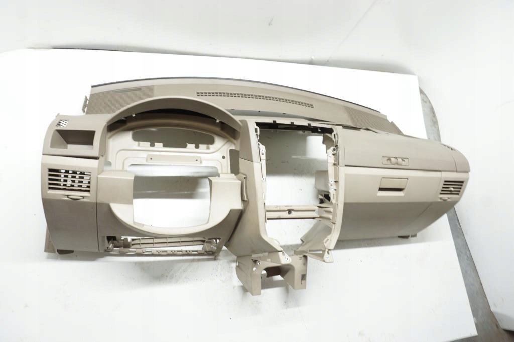 фото №5, Приборная панель приборная консоль dodge caliber