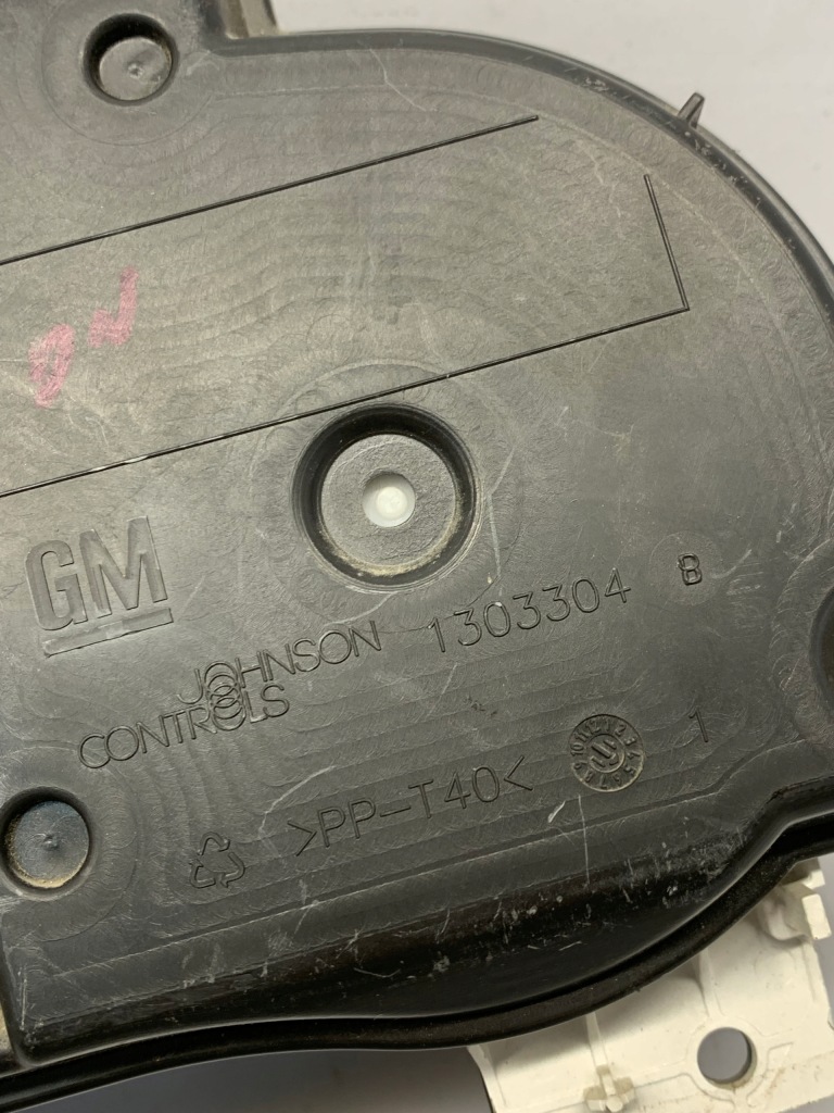 Панель приладова панель p0013312043 opel corsa 13312043 Недорого