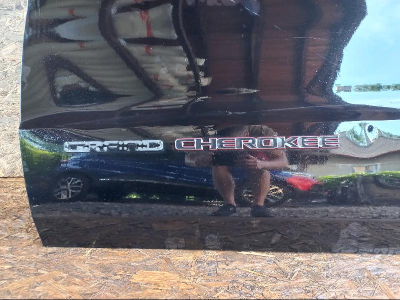 фото №8, Jeep grand cherokee wk2 дверь левая передние перед