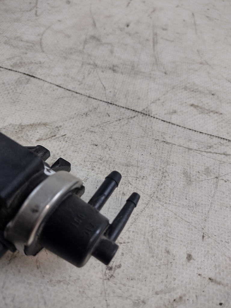 фото №5, Клапан вакуумa volkswagen golf iv 1,9tdi 1j0906627