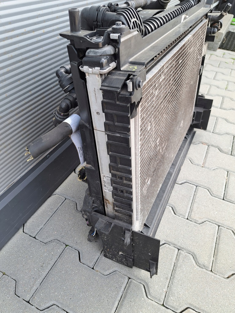 фото №11, Jaguar xe pas перед радиатор усилитель балка 2.0d комплект