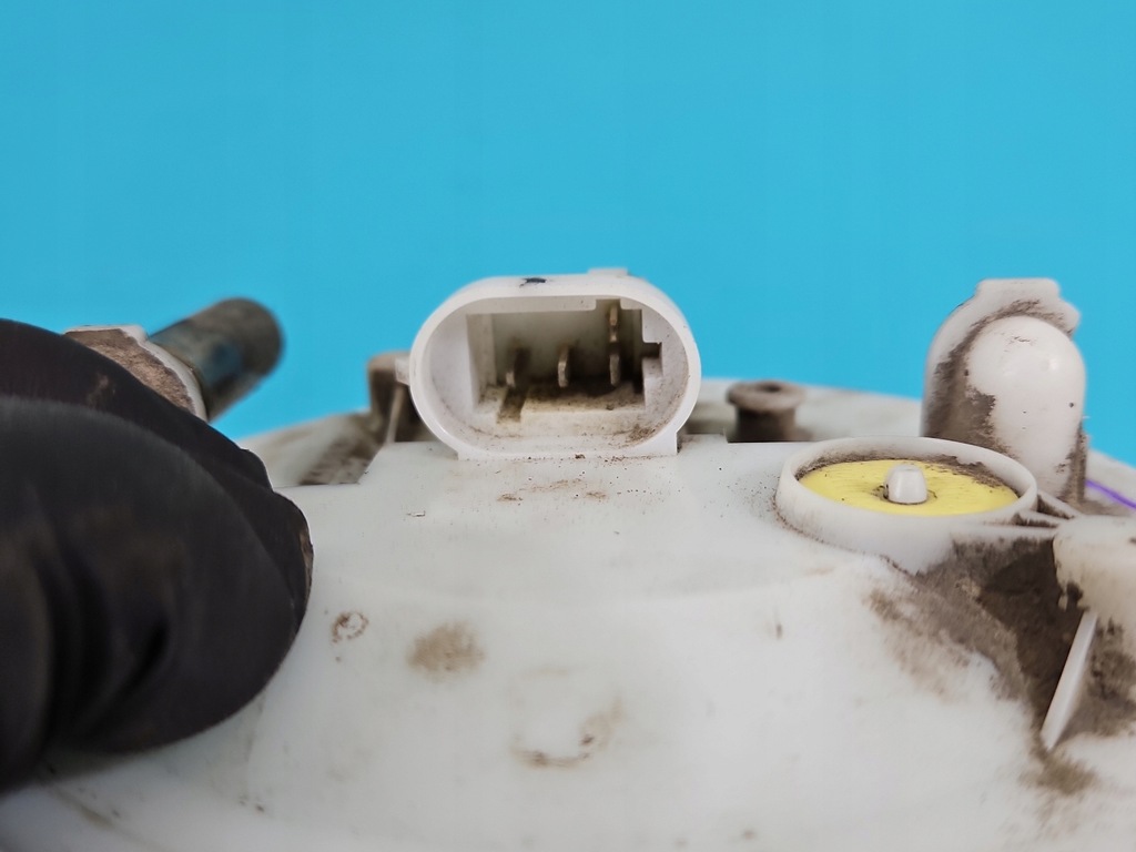 фото №7, Помпа насос пального renault espace iv 2.0 t 8200008527