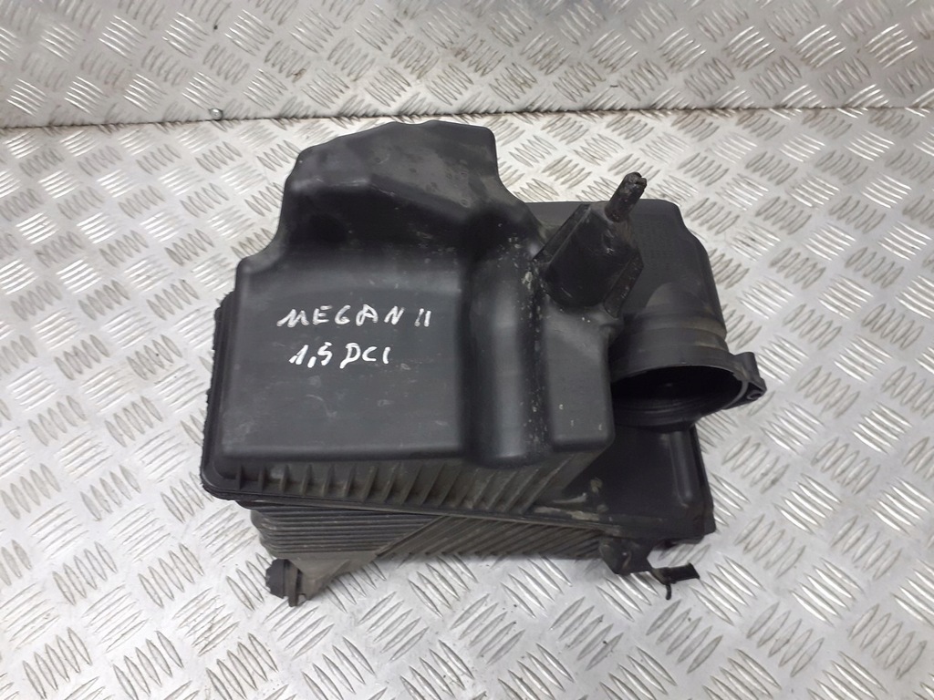 фото №1, Renault оригинальный номер 8200369798 корпус фильтра воздуха