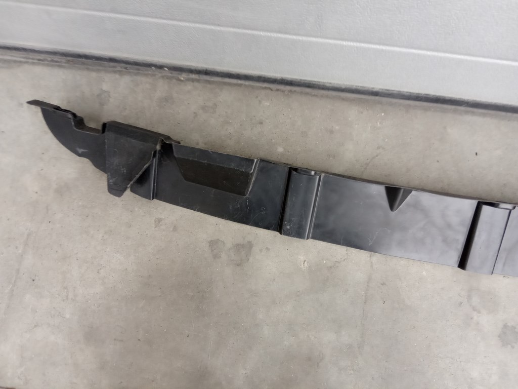 фото №8, Ford ranger 2010-15r.- абсорбер направляющая бампера задняя