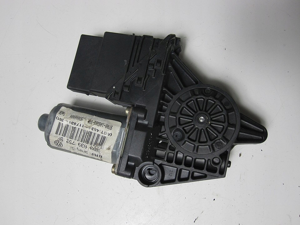 фото №9, Моторчик скло задній правий vw passat b5 02r