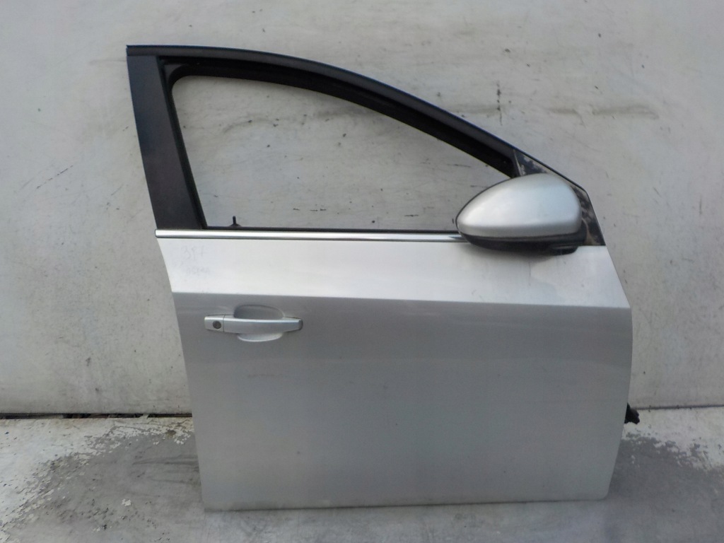 фото №1, 397 chevrolet cruze 5d hb двері праве перед передні