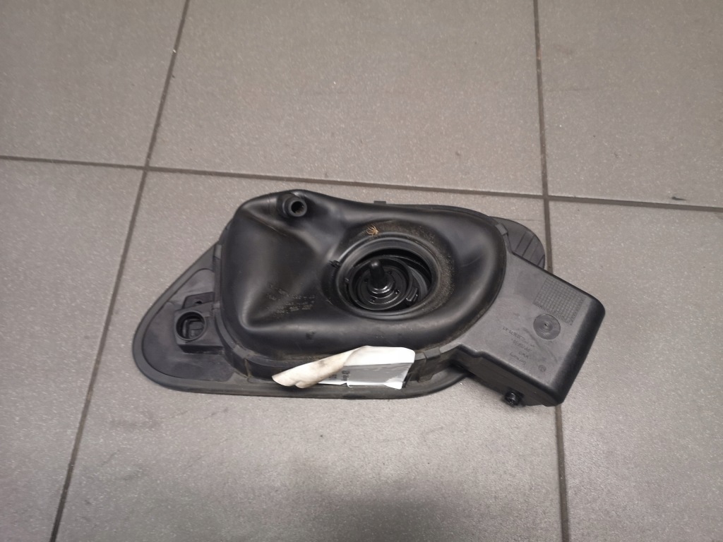 фото №10, Крышка заливной топлива vw golf vii grau металлик