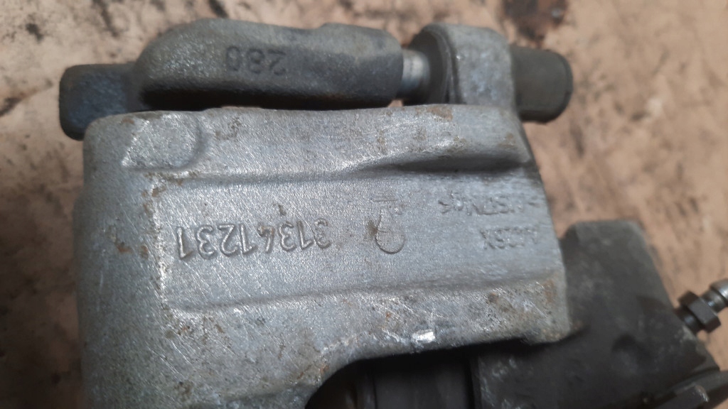 фото №6, Супорт гальмівний правий задня volvo v40 xc40 31342131