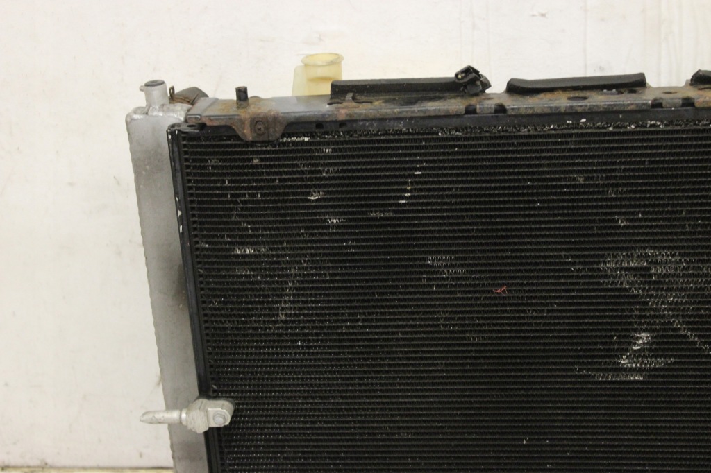 Радиатор воды вентиляторы lexus rx 2 2003r- 3.0b с Разборки