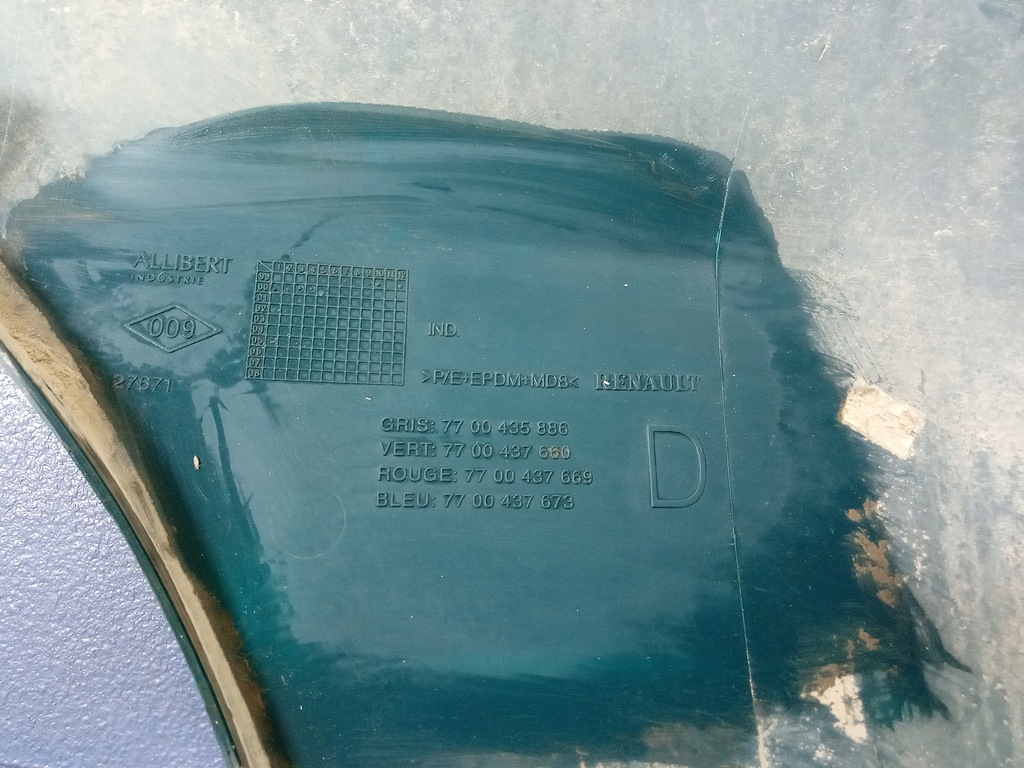 фото №6, Scenic rx4 уголок бампера задняя правый 7700437660